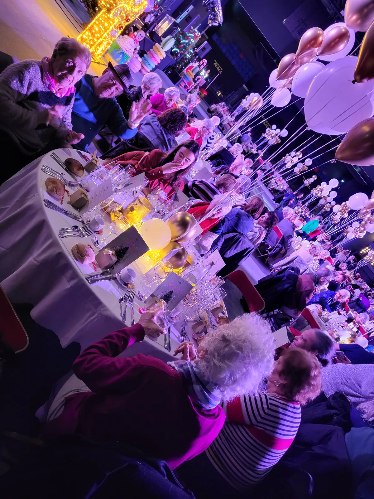  le buffet de Noël offert par Monsieur le Maire de Clichy de  2025 