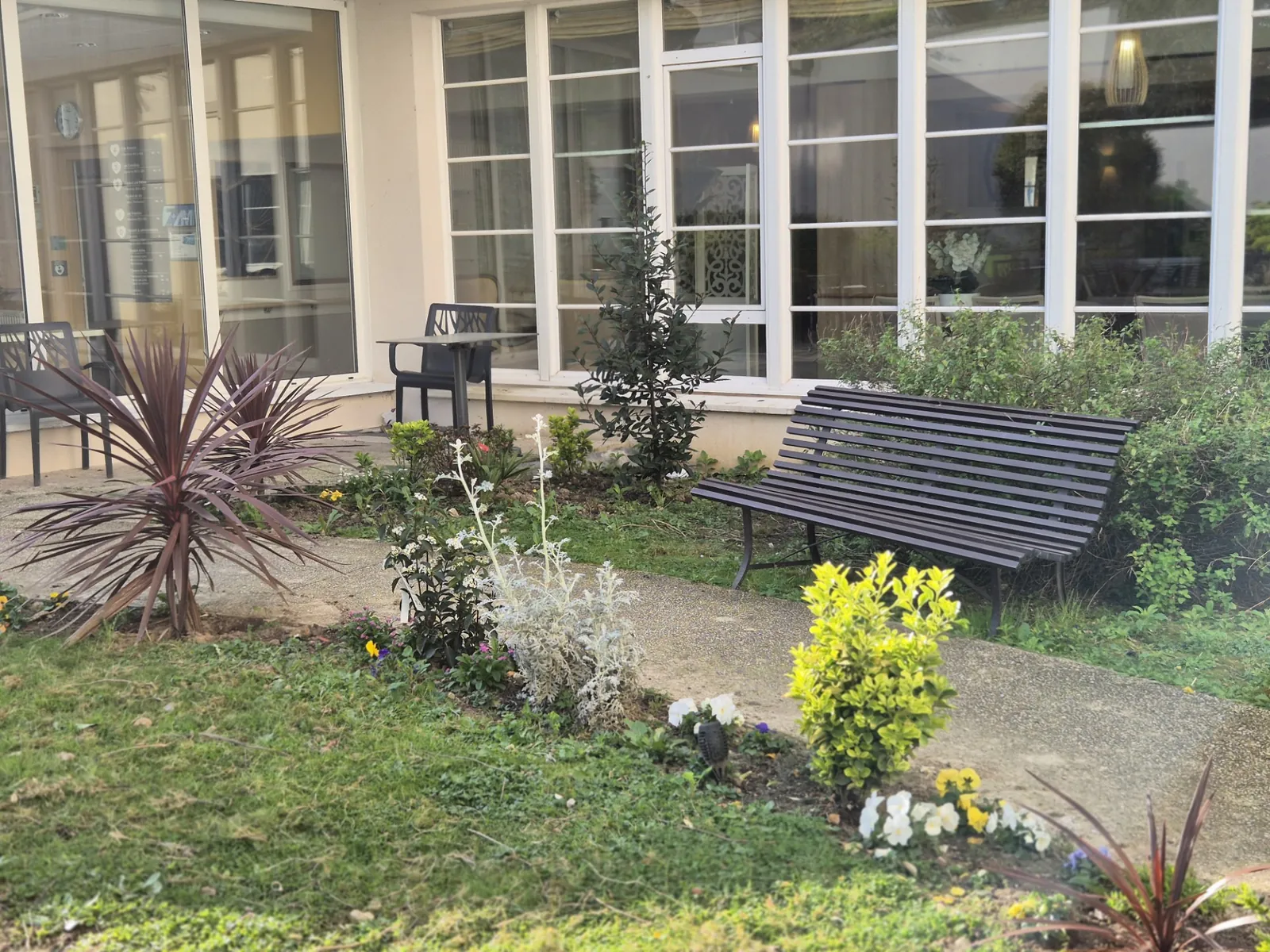 Un air de printemps à l’EHPAD LES JARDINS D’EPINAY