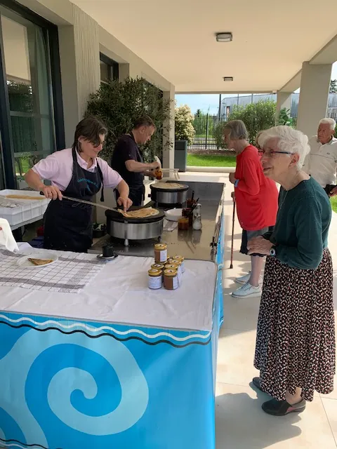 CREPES EN FOLIE A LA RESIDENCE SAINT JEAN 