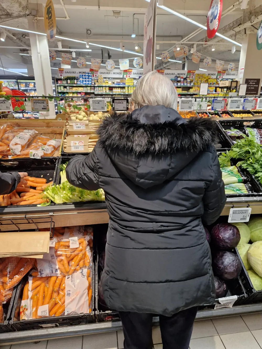 Faire ses courses comme avant : une sortie appréciée des résidents