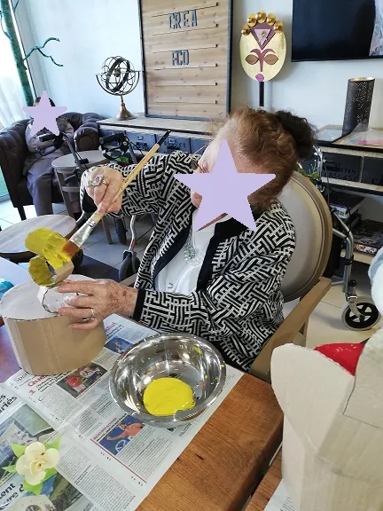 Concours du chapeau le plus original à la résidence les Vallières de Cagnes sur Mer 