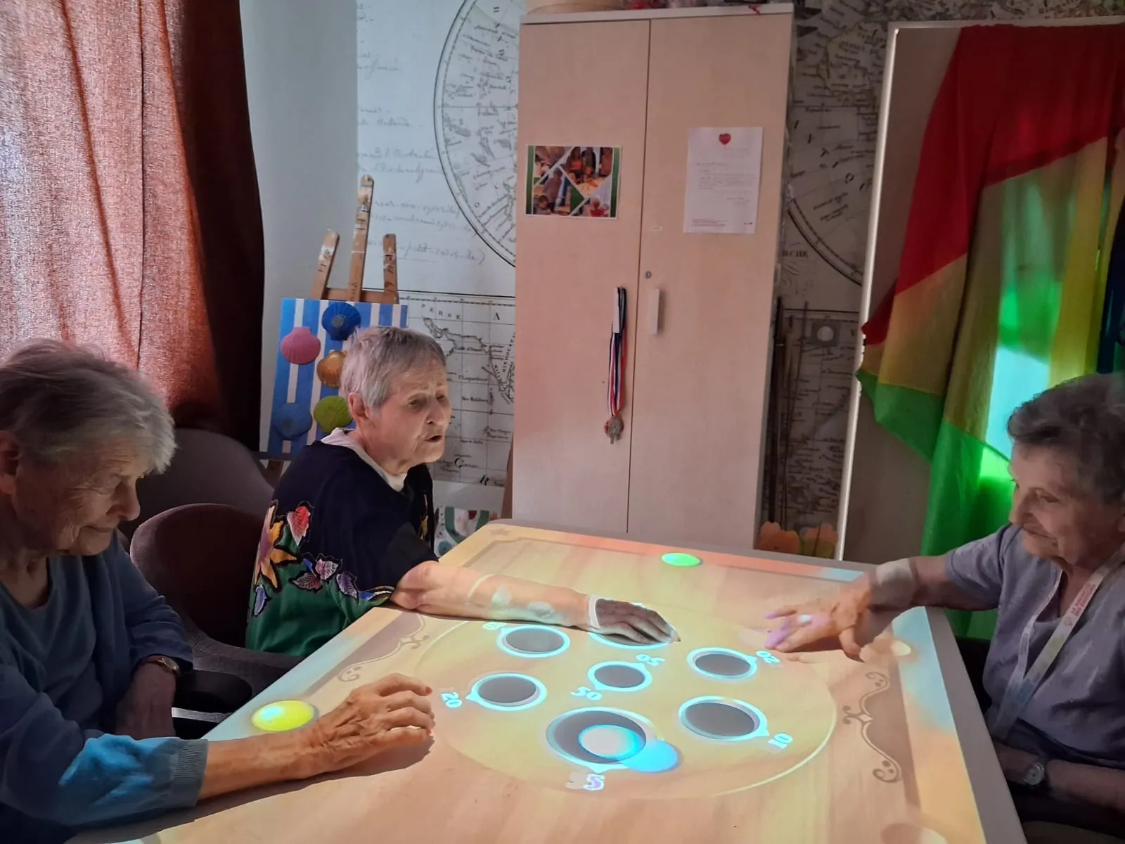 Un moment ludique et sensoriel à l'Unité Thomas Couture