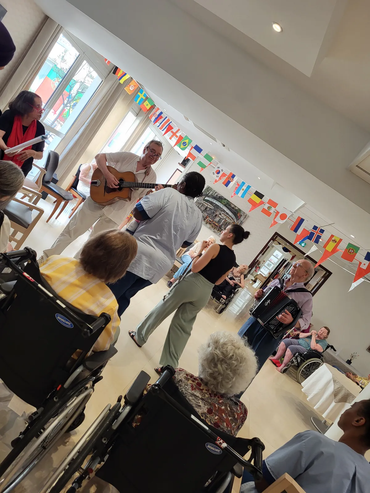 thé dansant musical Aux Adrets 