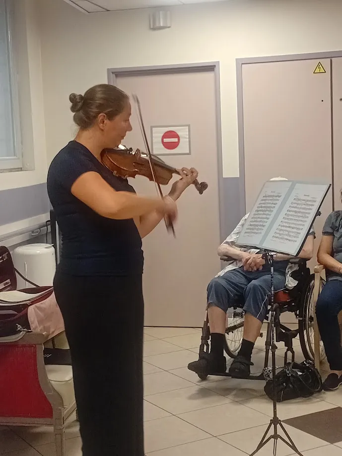 Entre musique, bien-être et tendres rencontres : retour sur une belle semaine à la résidence