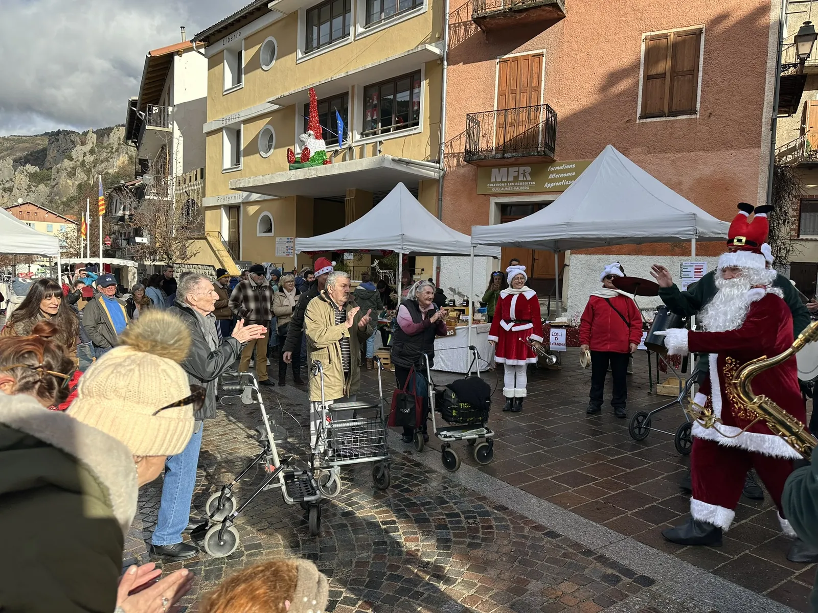 FÊTE DU 14 DECEMBRE
