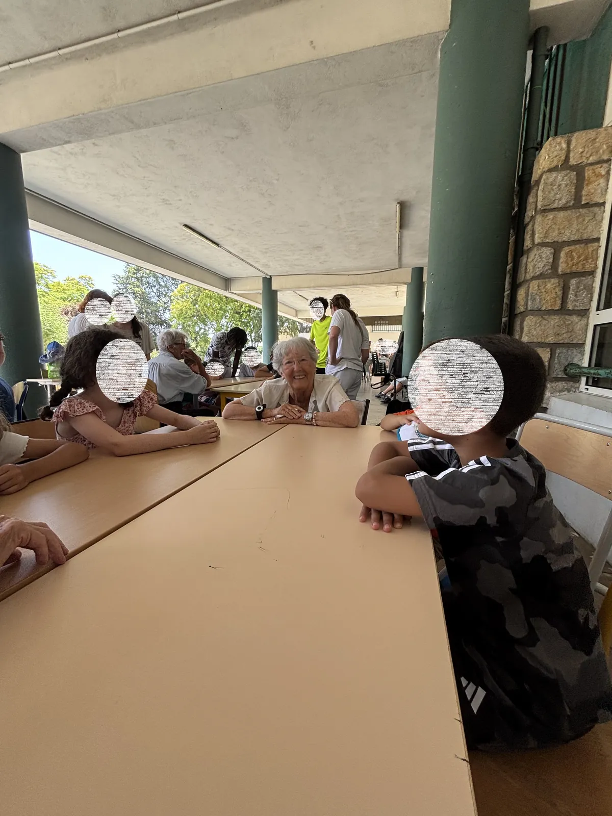 Rencontre intergénérationnelle au Campus Vert d’Azur à Antibes