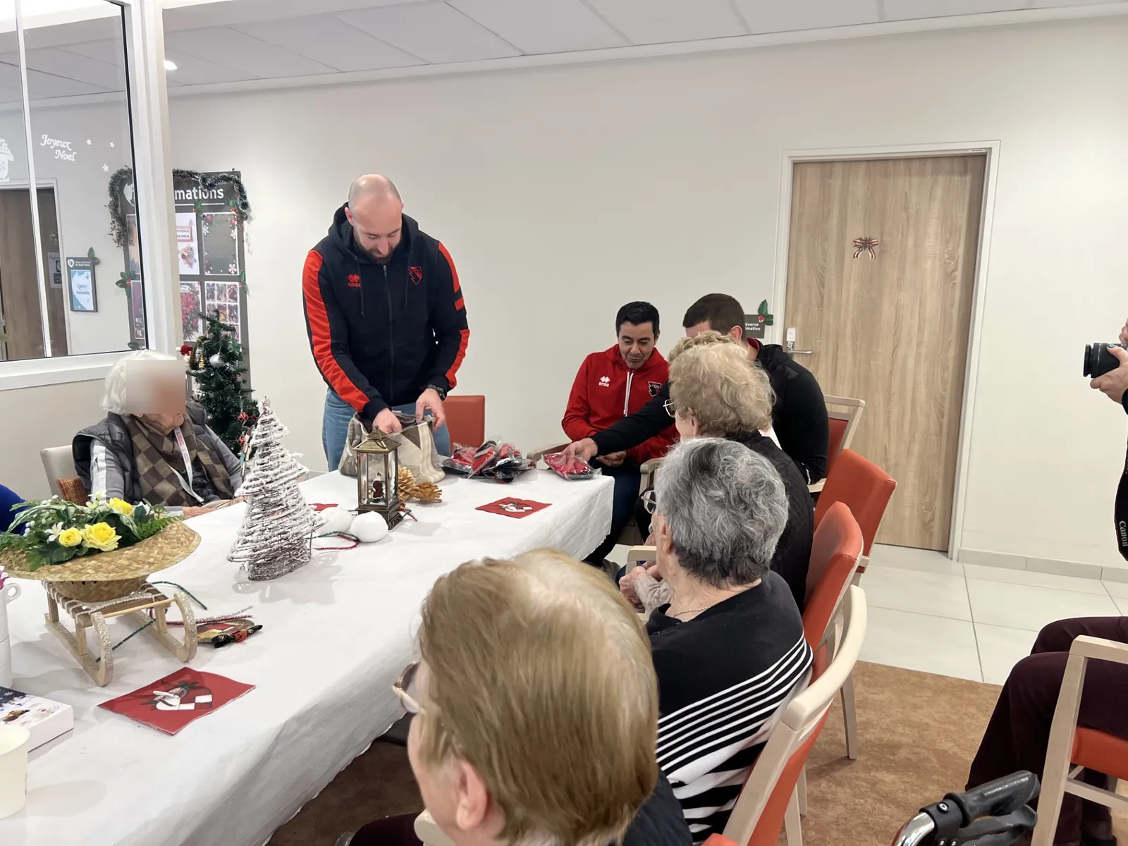 Les rugbymen au cœur d'un gouter de Noel convivial  