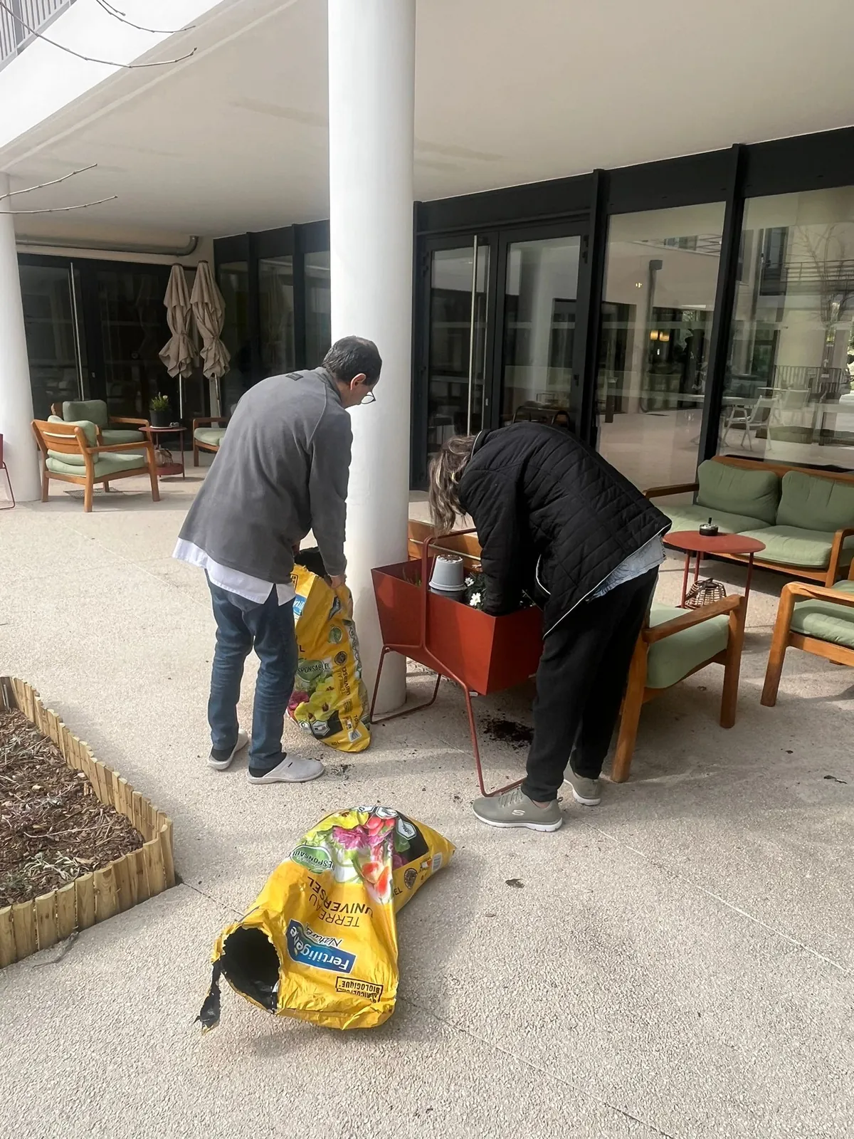 Petite sortie matinale au magasin Marius Ferrat 