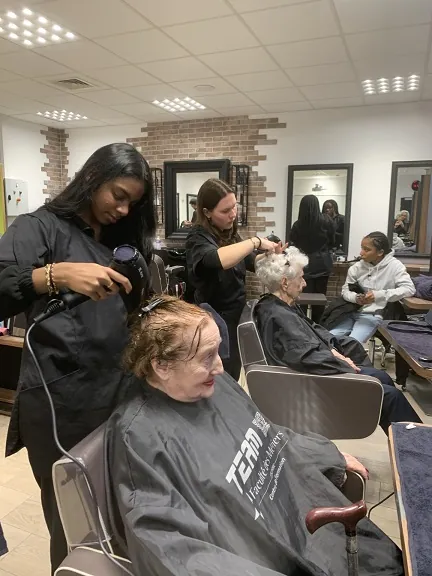 Concours de coiffure Miss Grand mère 2026, 3ème édition !