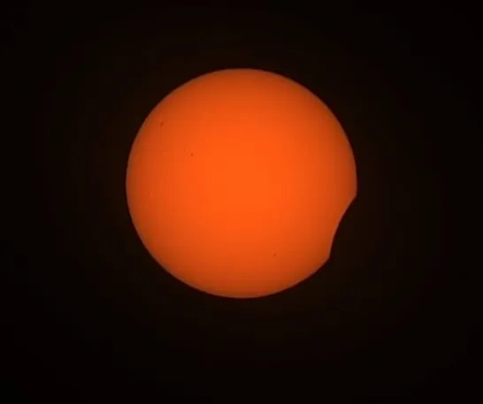 Une éclipse solaire observée depuis la Résidence Mazargues