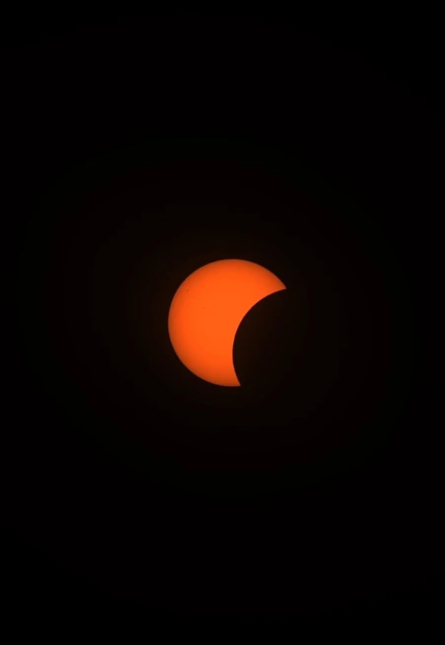 Une éclipse solaire observée depuis la Résidence Mazargues