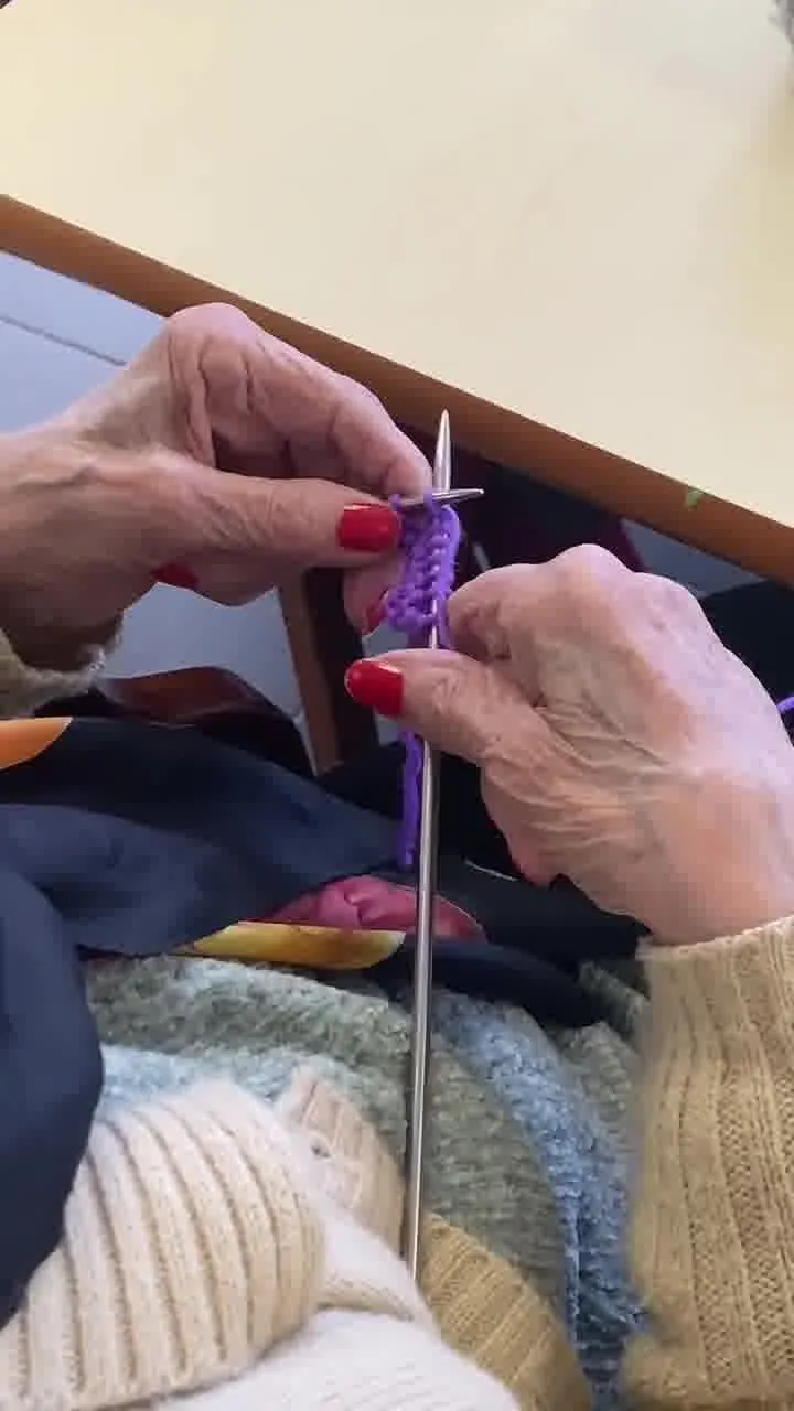 "Détente, papotages et vernis parfait : l’atelier bien-être qui fait du bien !"