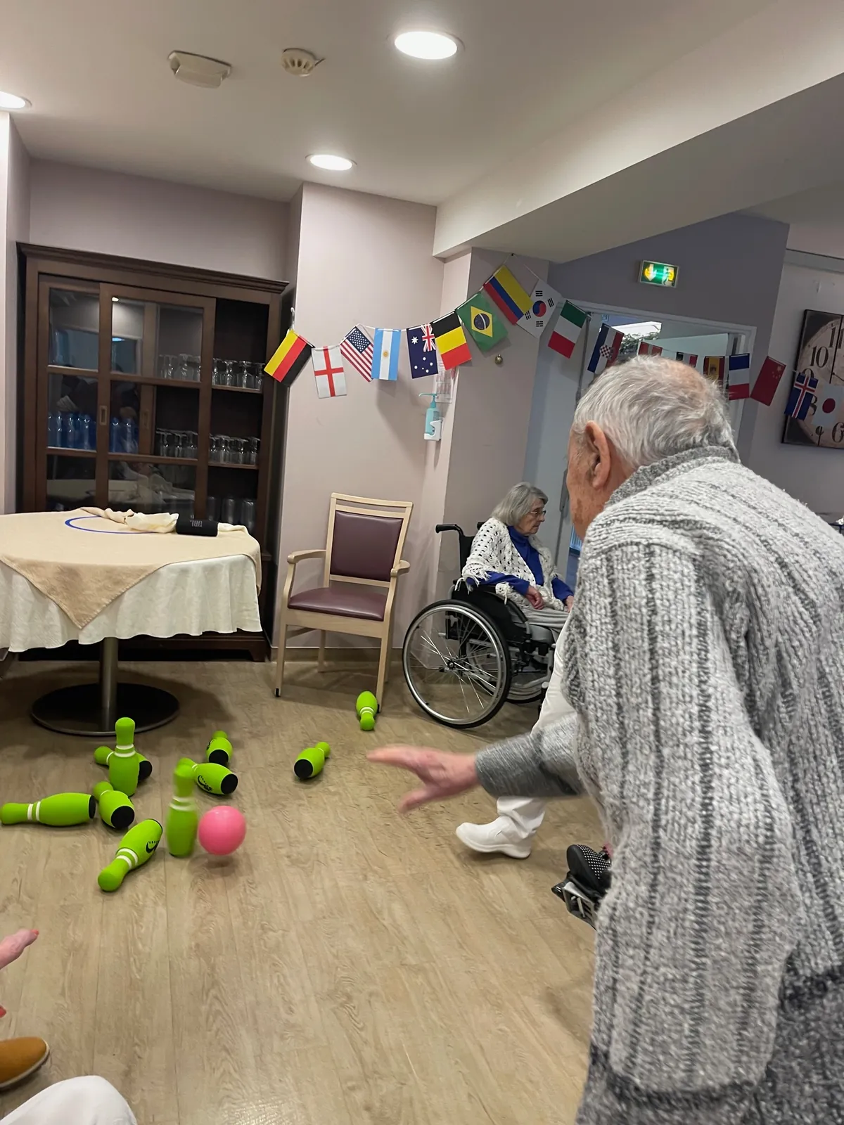 Les résidents de la résidence Les Hautes Futaies participent aux Olympiades d’hiver