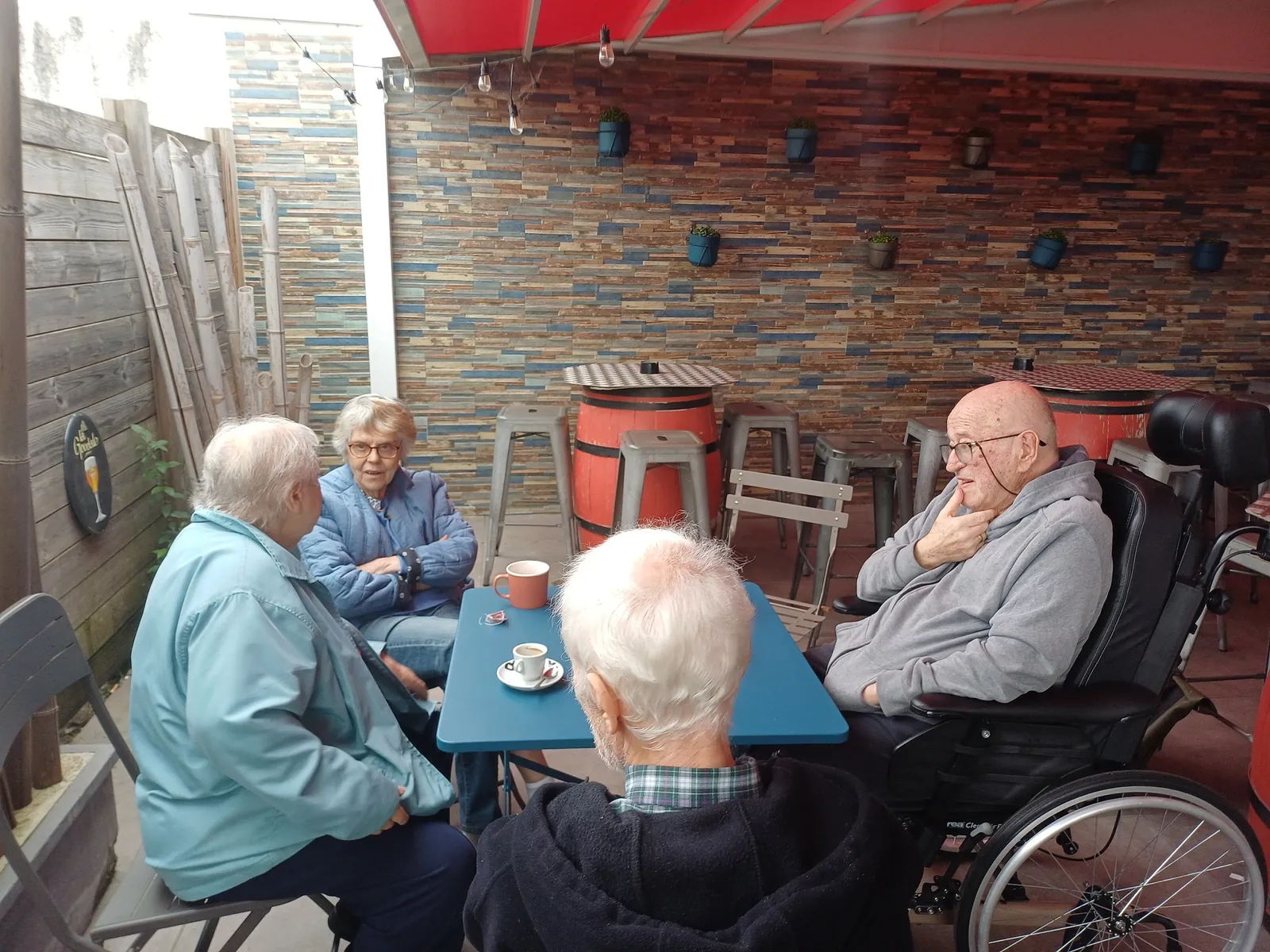 "Un p'tit café !" le samedi
