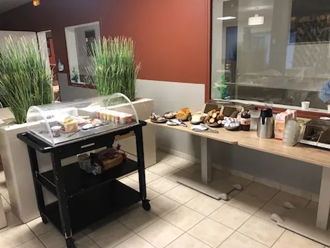 Nouveau * Buffet Petit Déjeuner à la Résidence Les Ondines: Un Moment de Partage et de Bien-Être