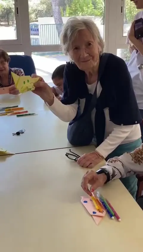 IL N'Y A PAS D'AGE POUR LE PLIAGE