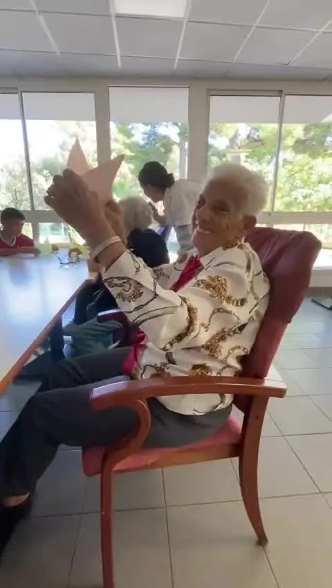 IL N'Y A PAS D'AGE POUR LE PLIAGE