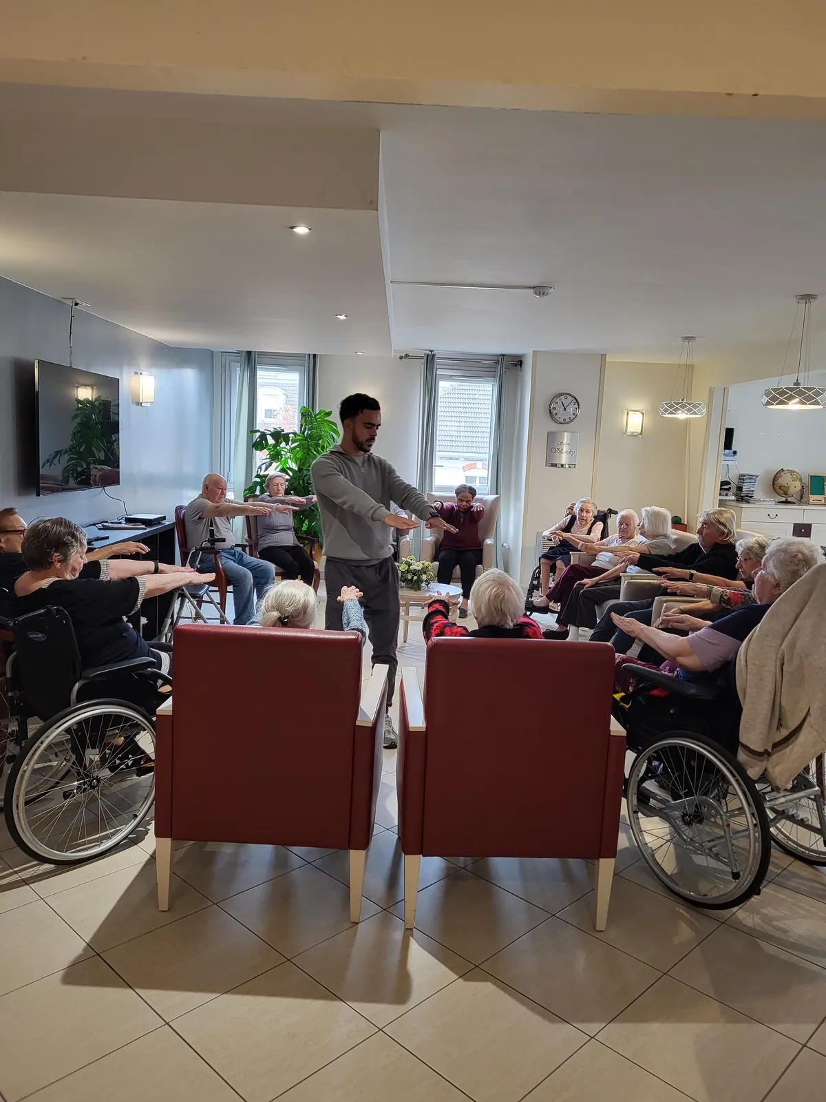 Activité Renforcement Musculaire A la résidence les Adrets 