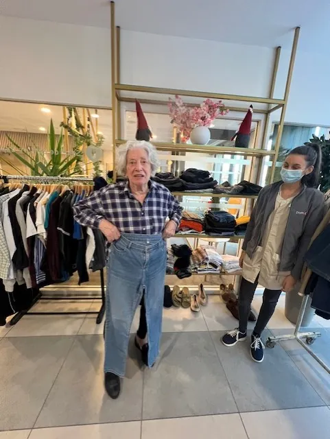 Nouveau Petite boutique éphémère aux terrasses de l'étoile!