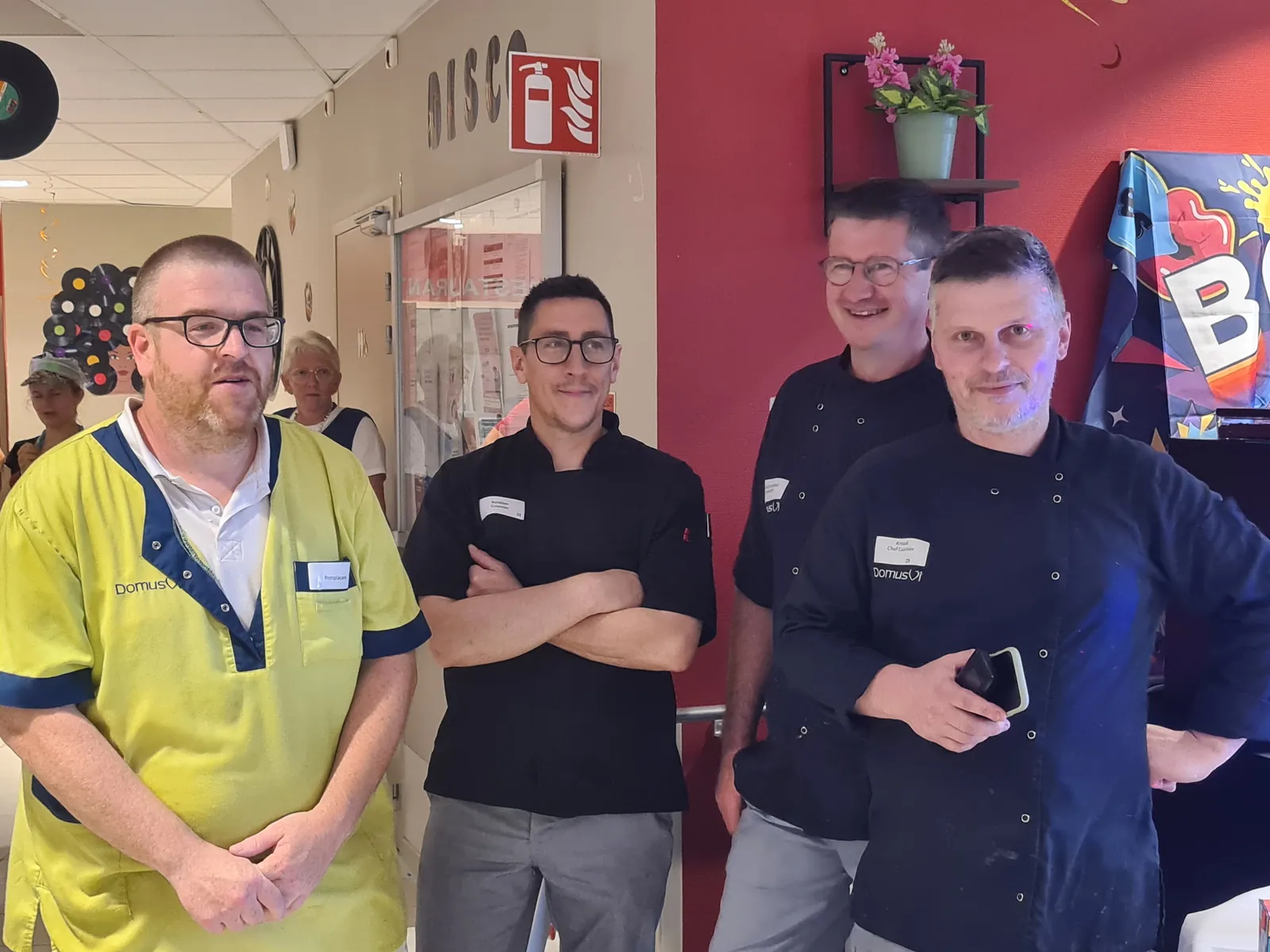 Repas des familles : une journée inoubliable sous le signe du disco !