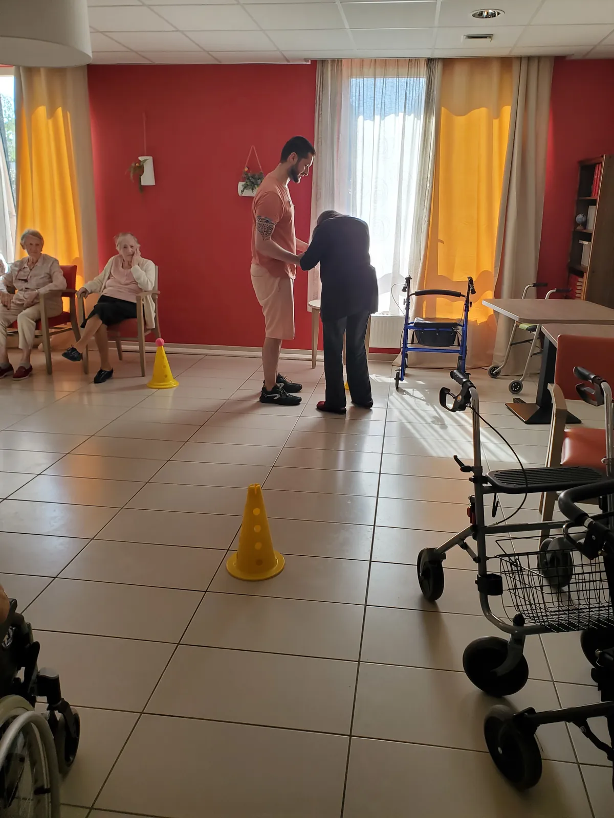 Une séance d'équilibre avec Alexandre, nouvel EAPA