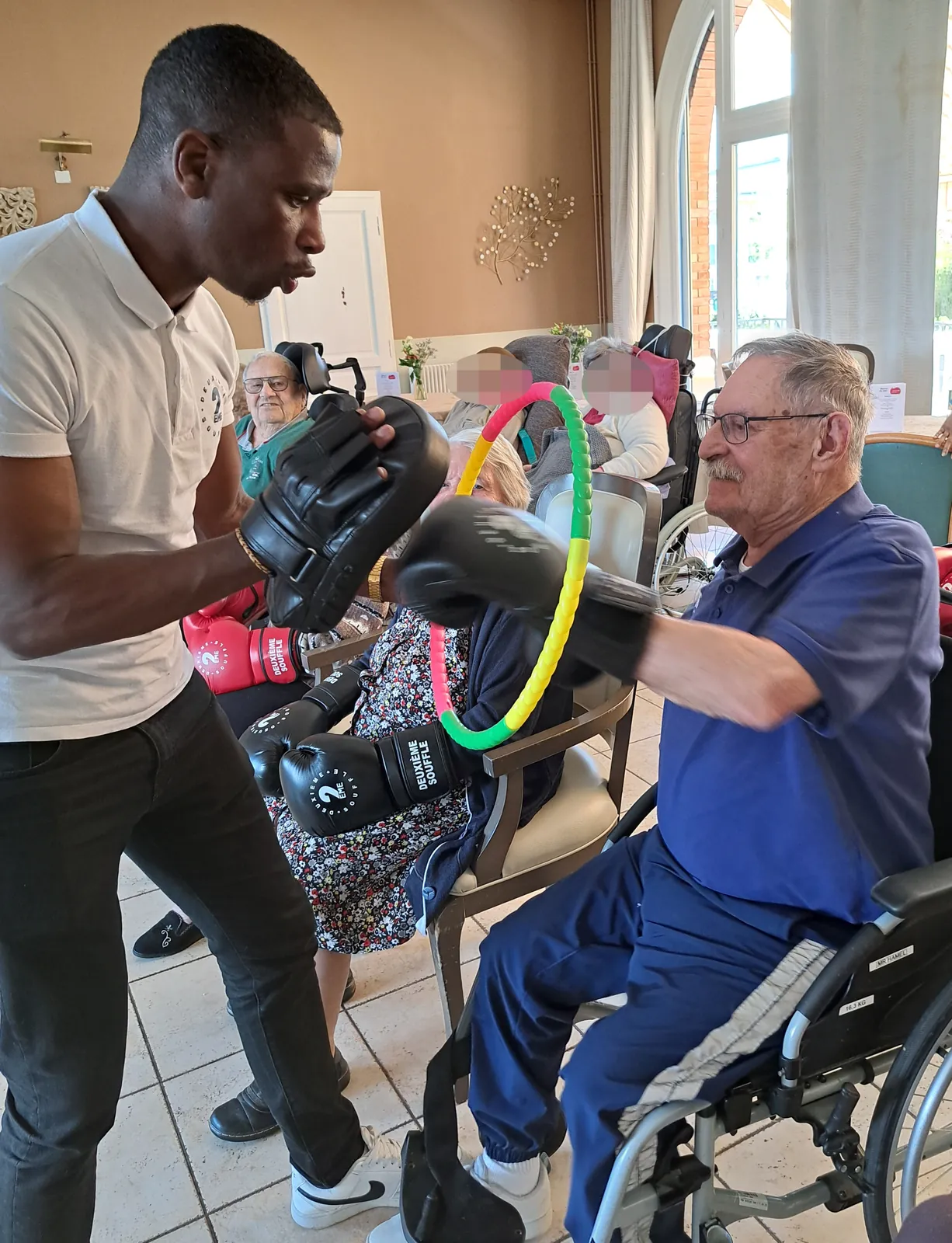 ALLEZ ON BOXE!
