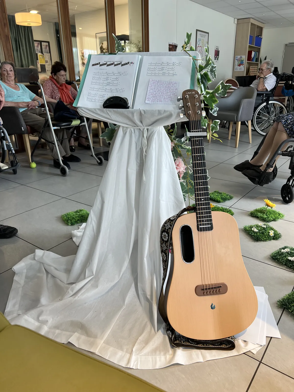 Fête de la Musique aux Jardins de l’Aunette : la Tournée des Chantal fait vibrer les cœurs