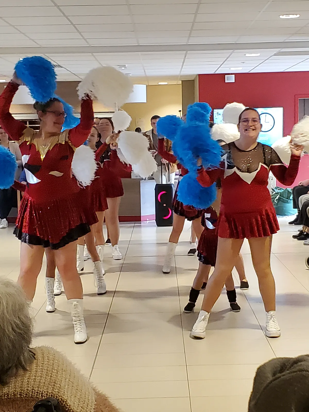 Spectacle du Club de majorettes