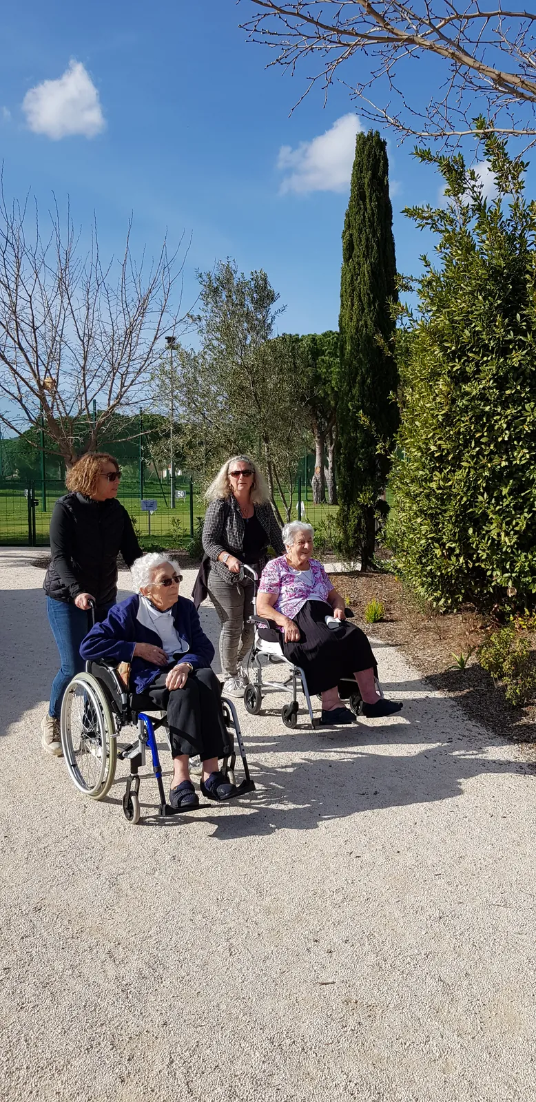 TOUS AU PARC NATURE DU GRAND JARDIN 
