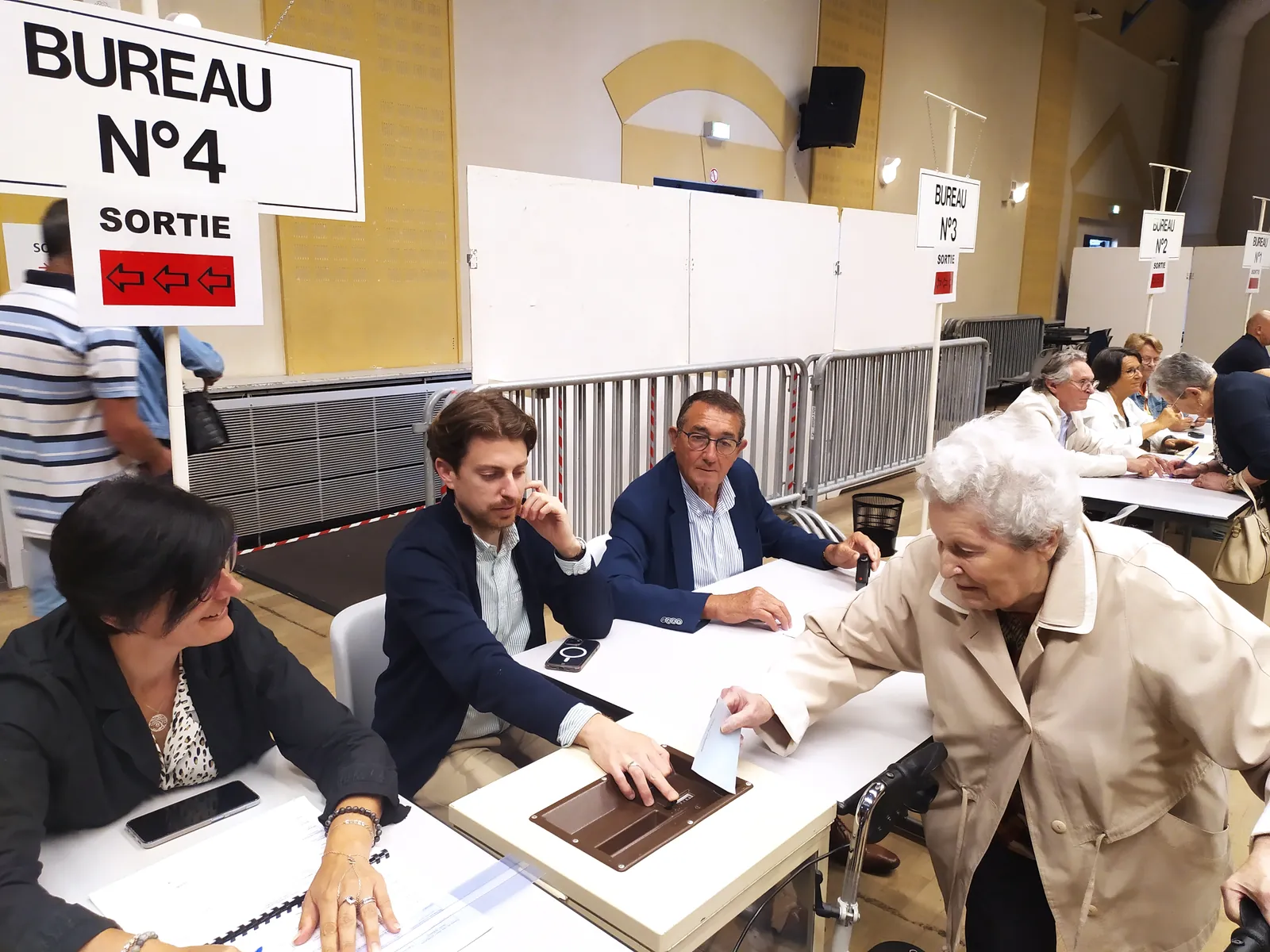 Aux urnes, citoyens! 