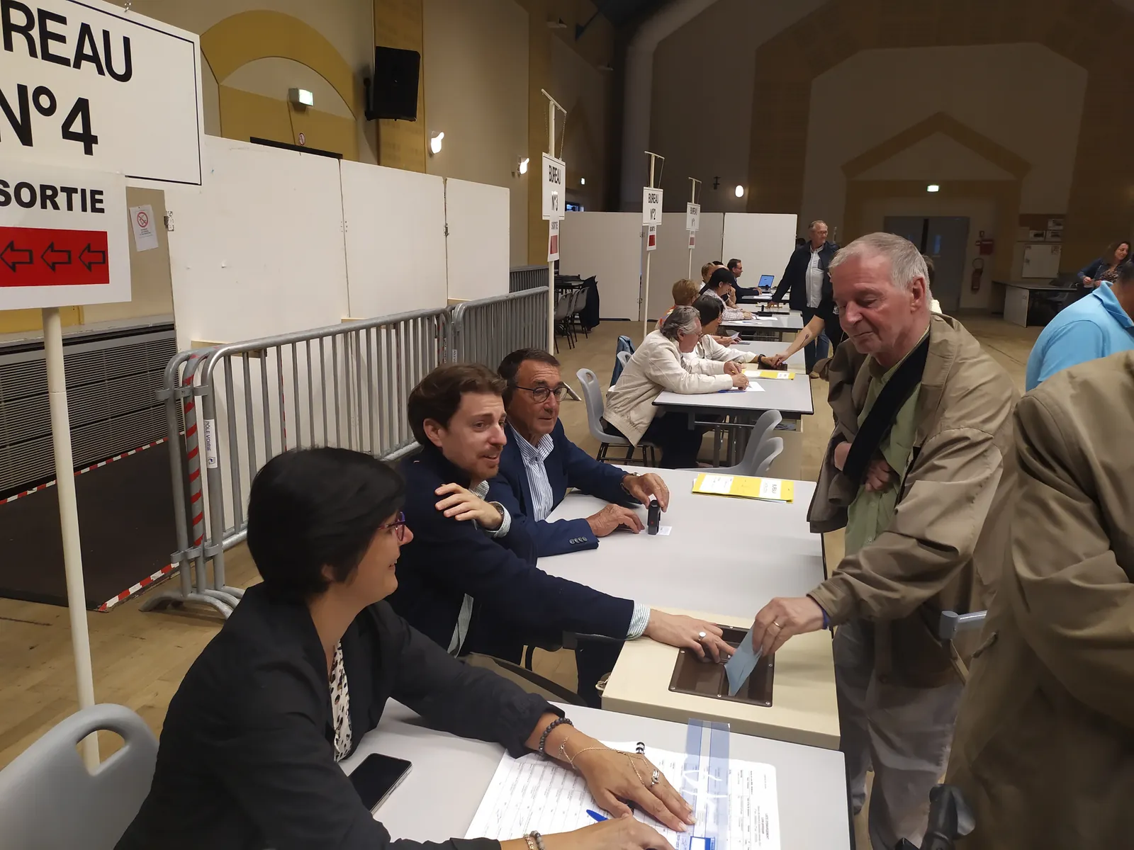 Aux urnes, citoyens! 