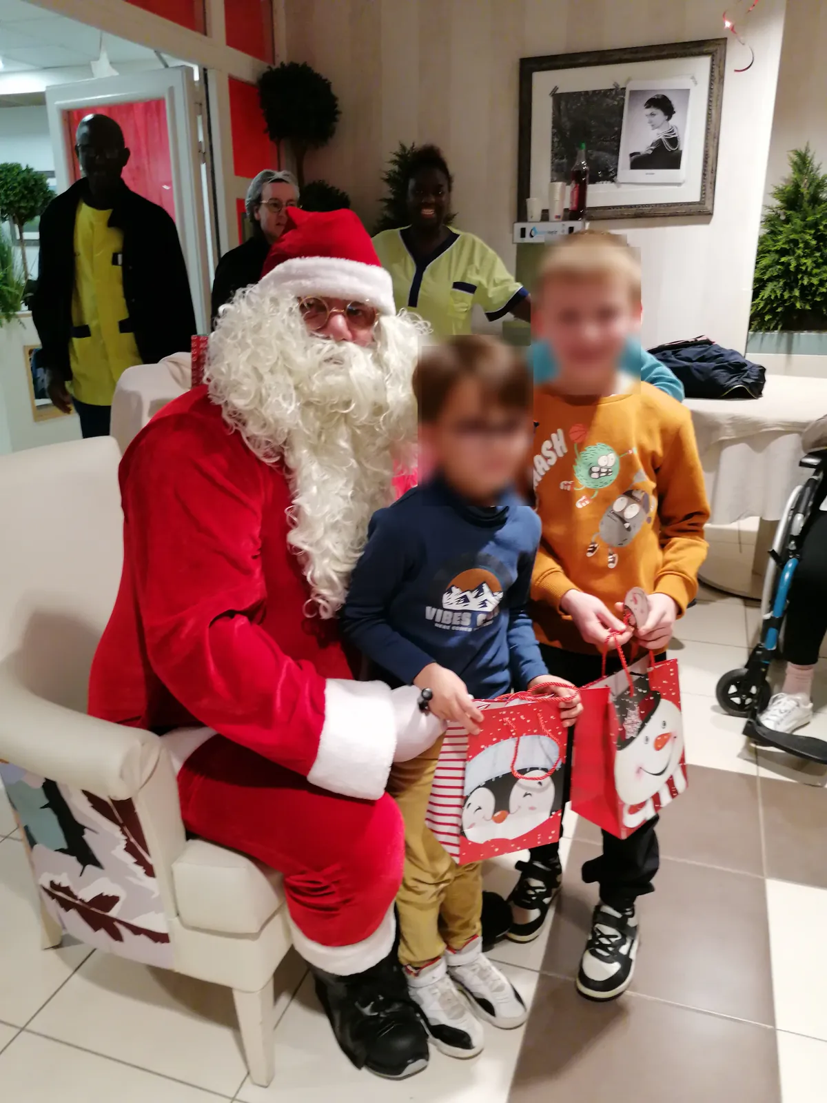 Arbre de Noël des enfants à la résidence médicalisée d'Esbly