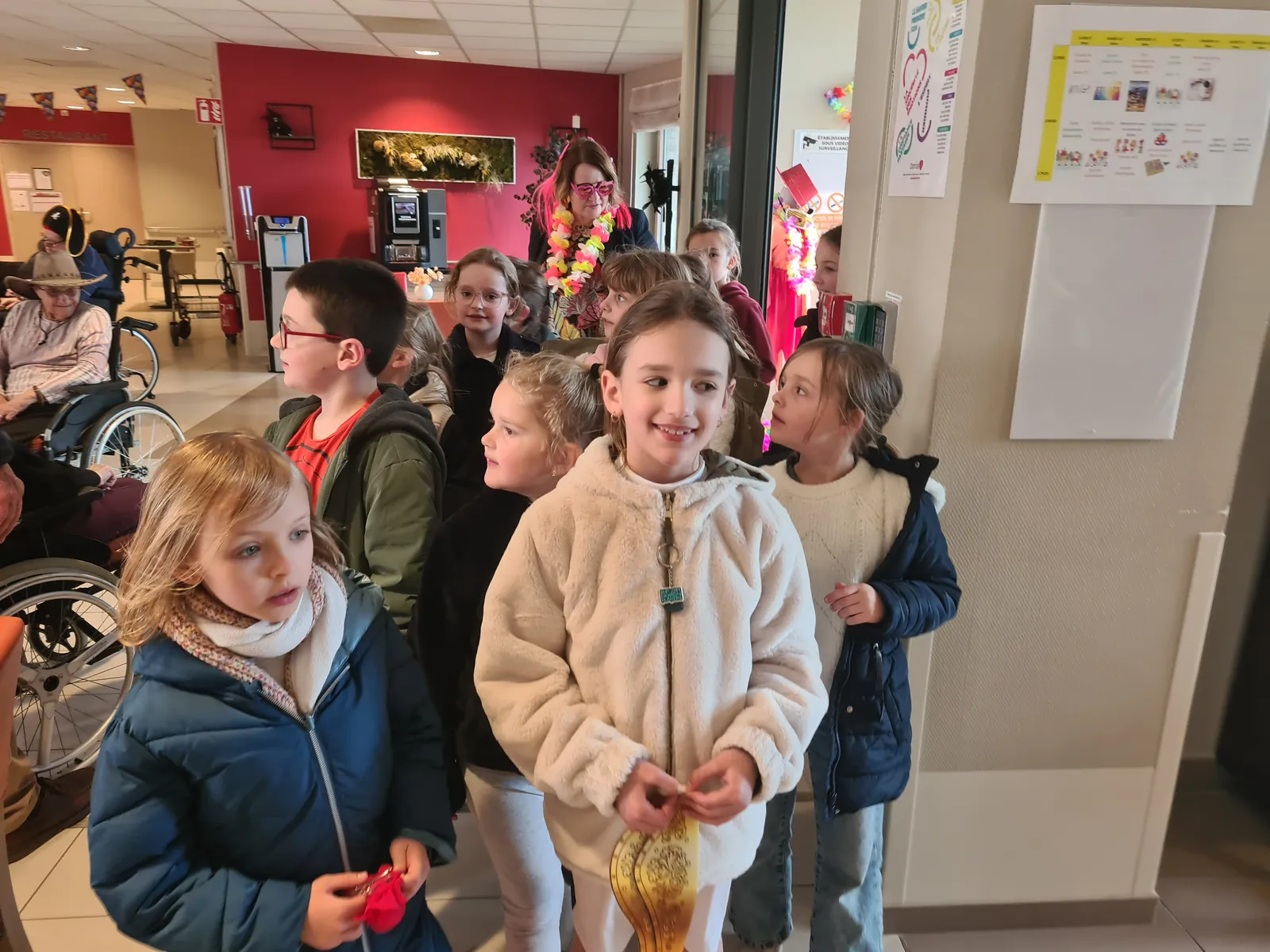 Carnaval à la résidence : un moment de partage intergénérationnel