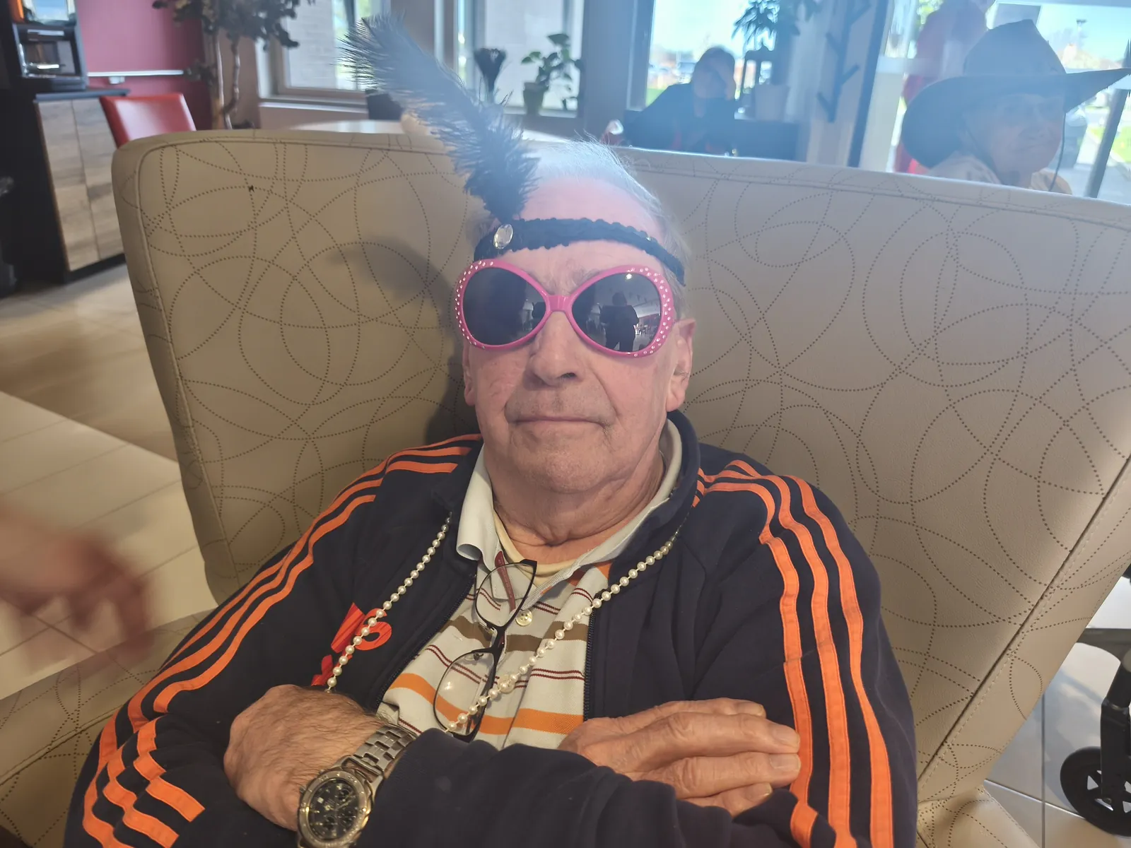 Carnaval à la résidence : un moment de partage intergénérationnel