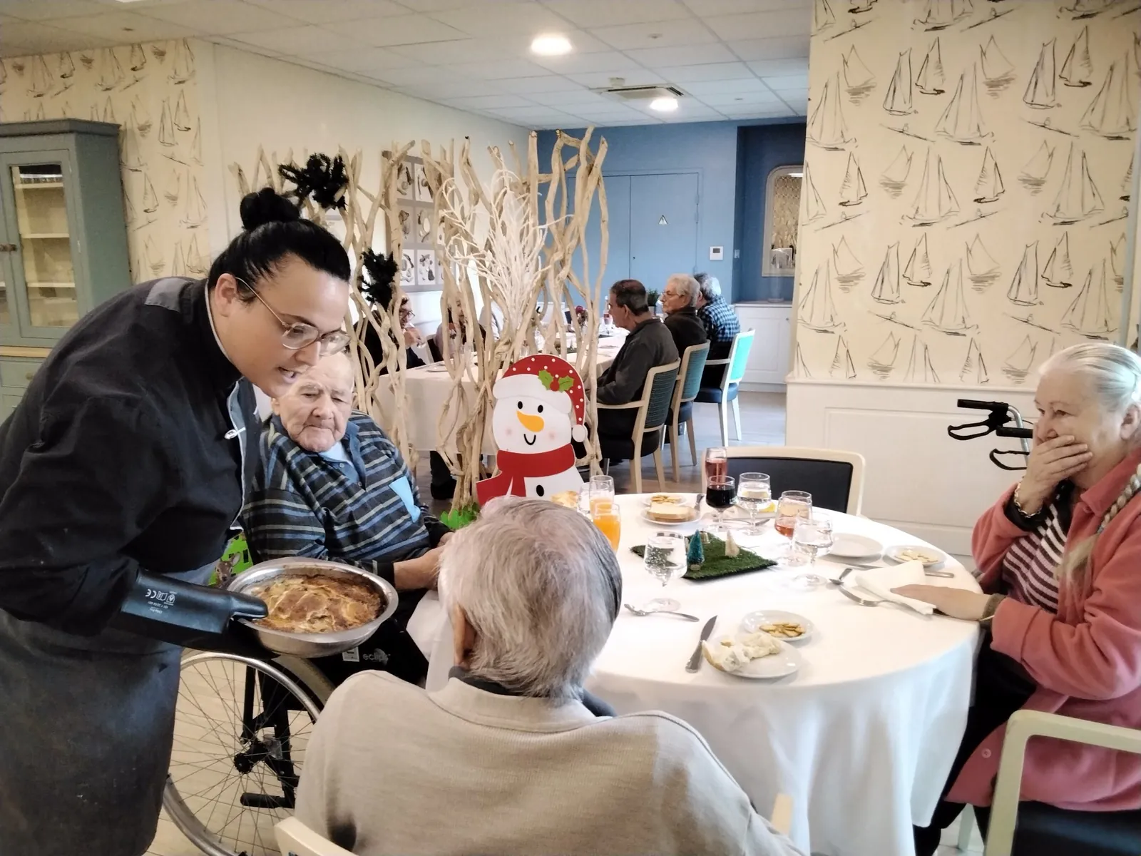 LA MONTAGNE S' INVITE AU DEJEUNER 