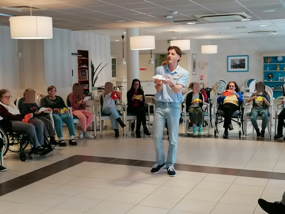 Rencontre intergénérationnelle à la maison de retraite d'Esbly