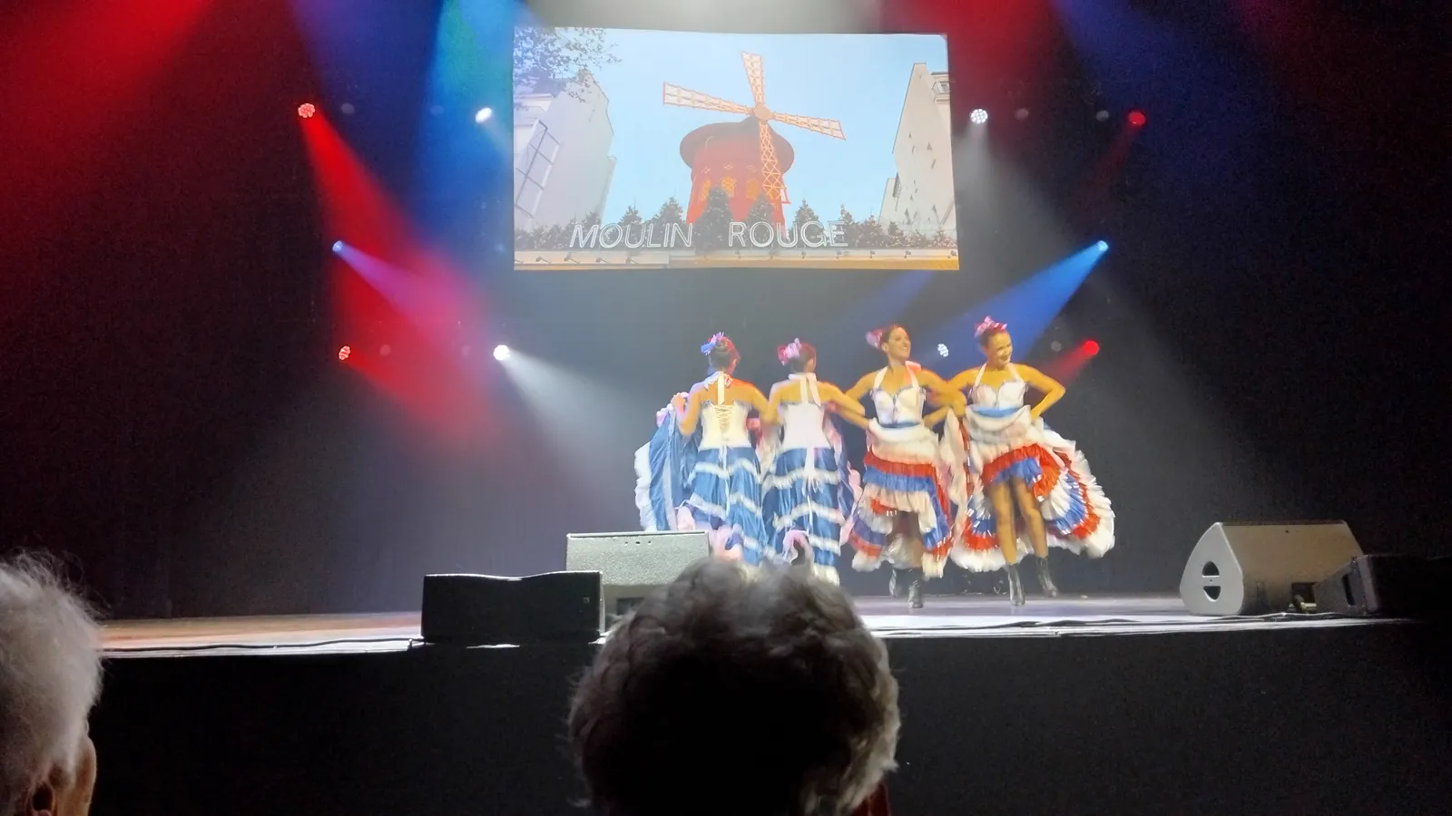 Spectacle cabaret à  Athanor 