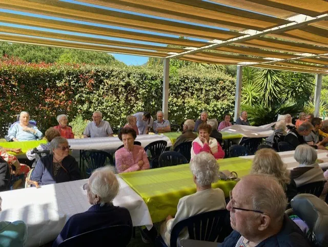  LA FETE DES  VOISINS AU GRAND JARDIN 