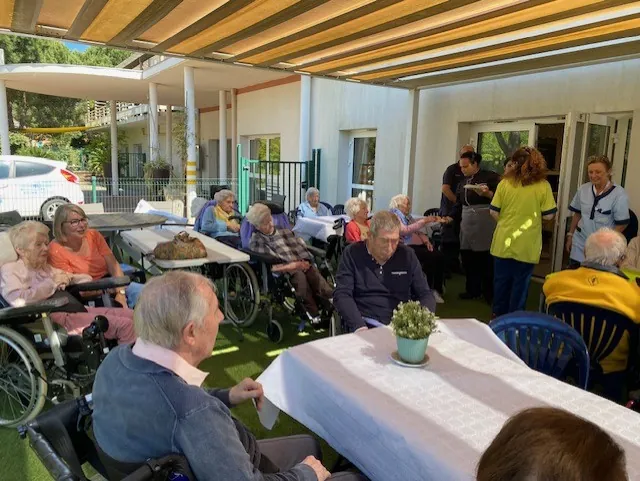  LA FETE DES  VOISINS AU GRAND JARDIN 