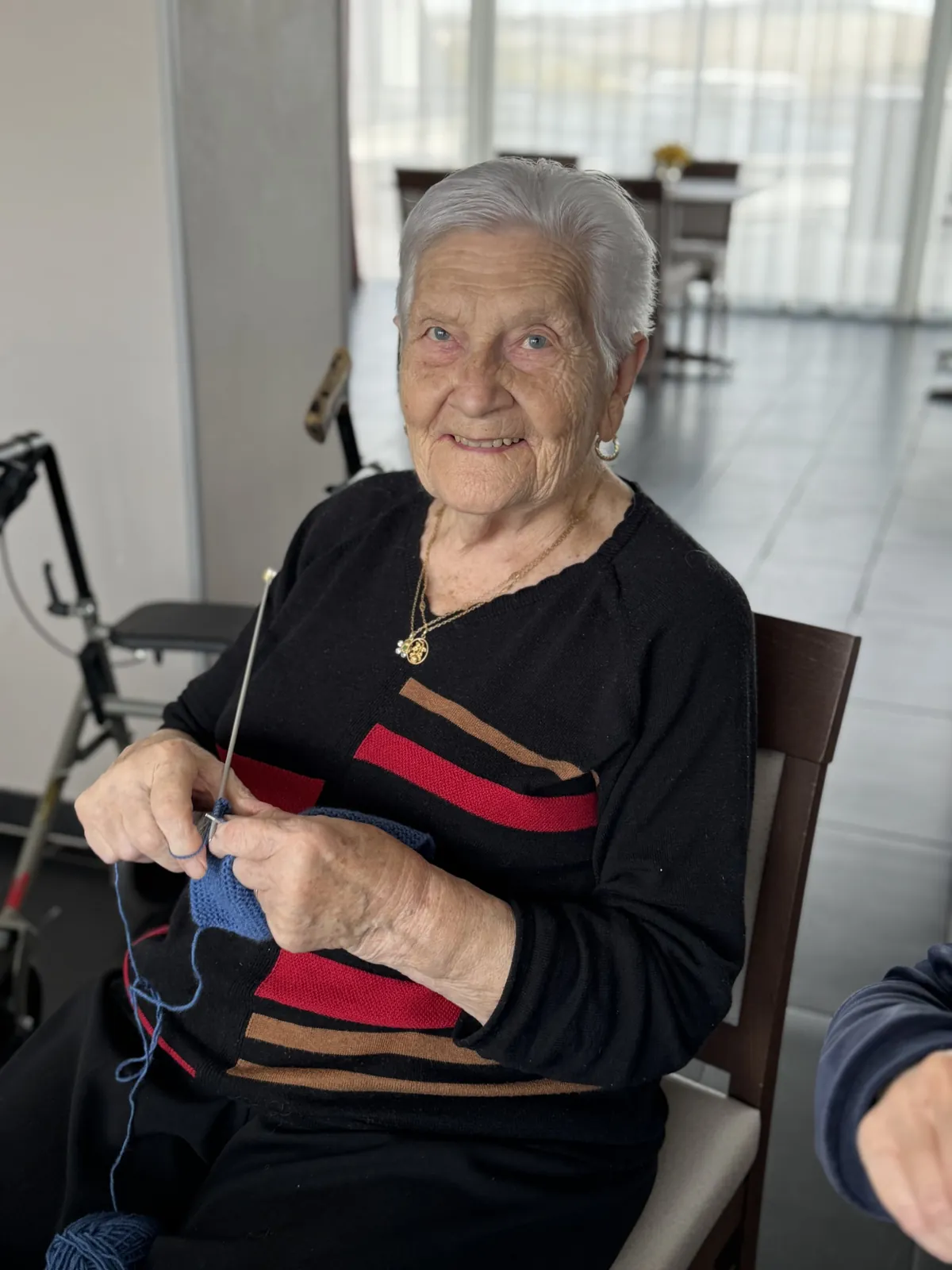 Atelier tricot à la résidence cet après-midi !