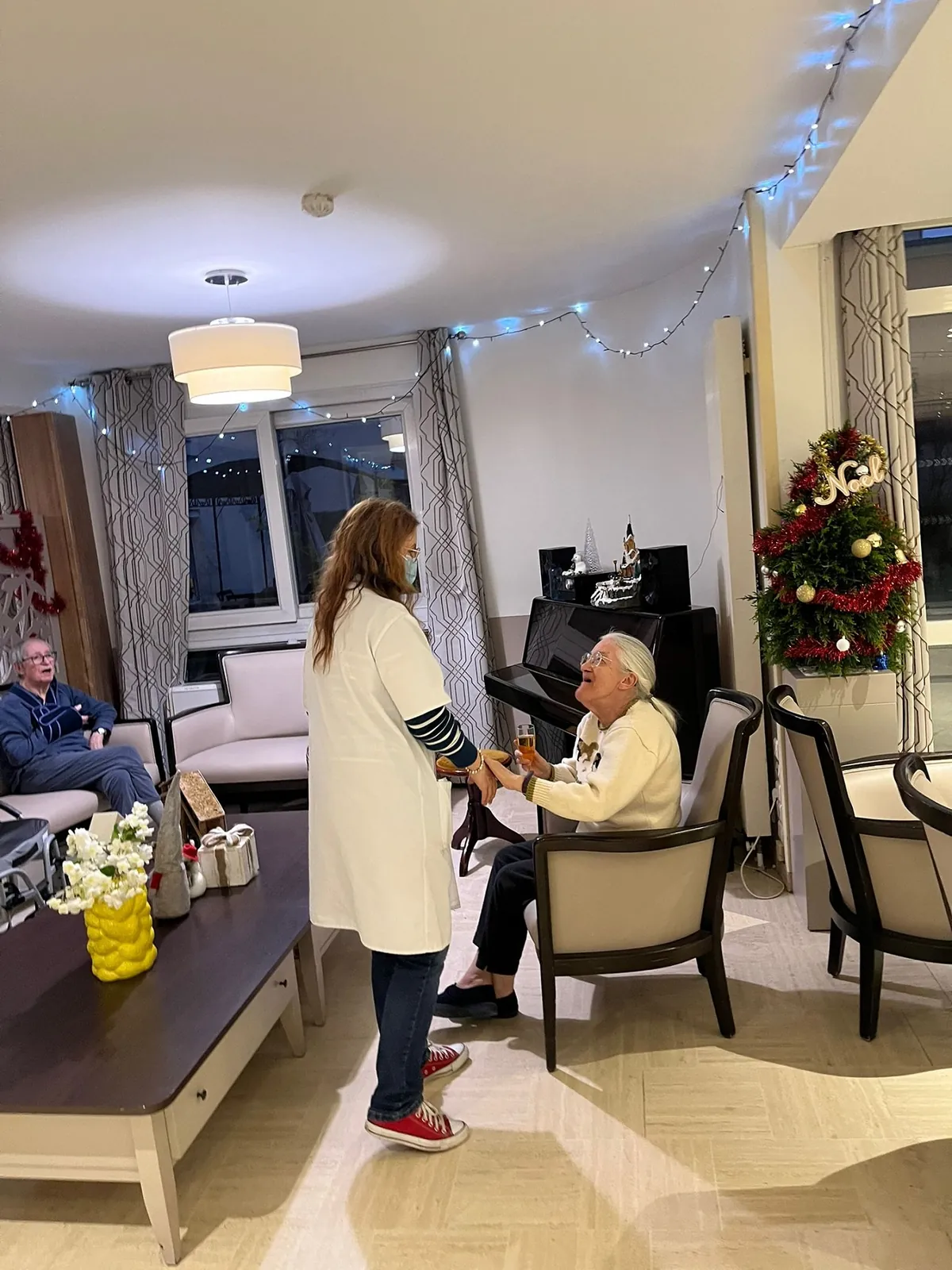 Apéritif festif pour fêter l'arrivée de la nouvelle année