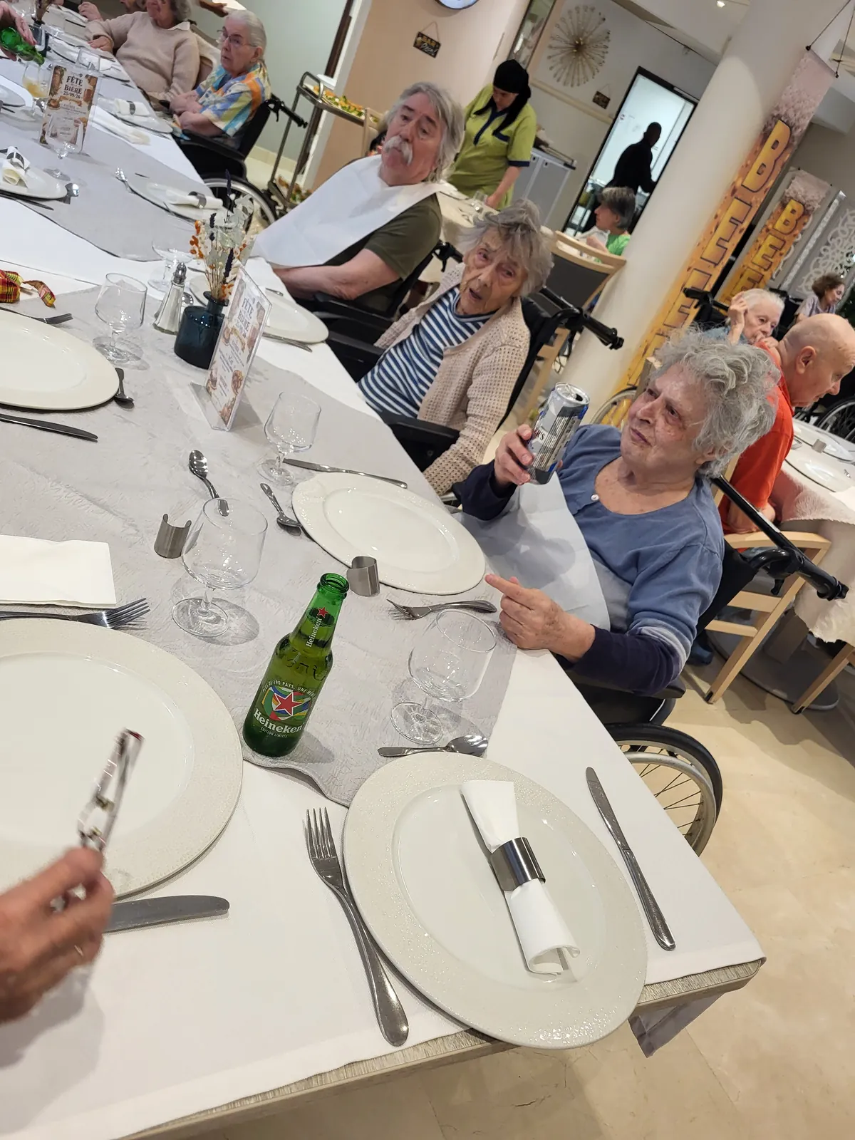 Fête de la Bière : un repas gourmand et convivial Aux Adrets 