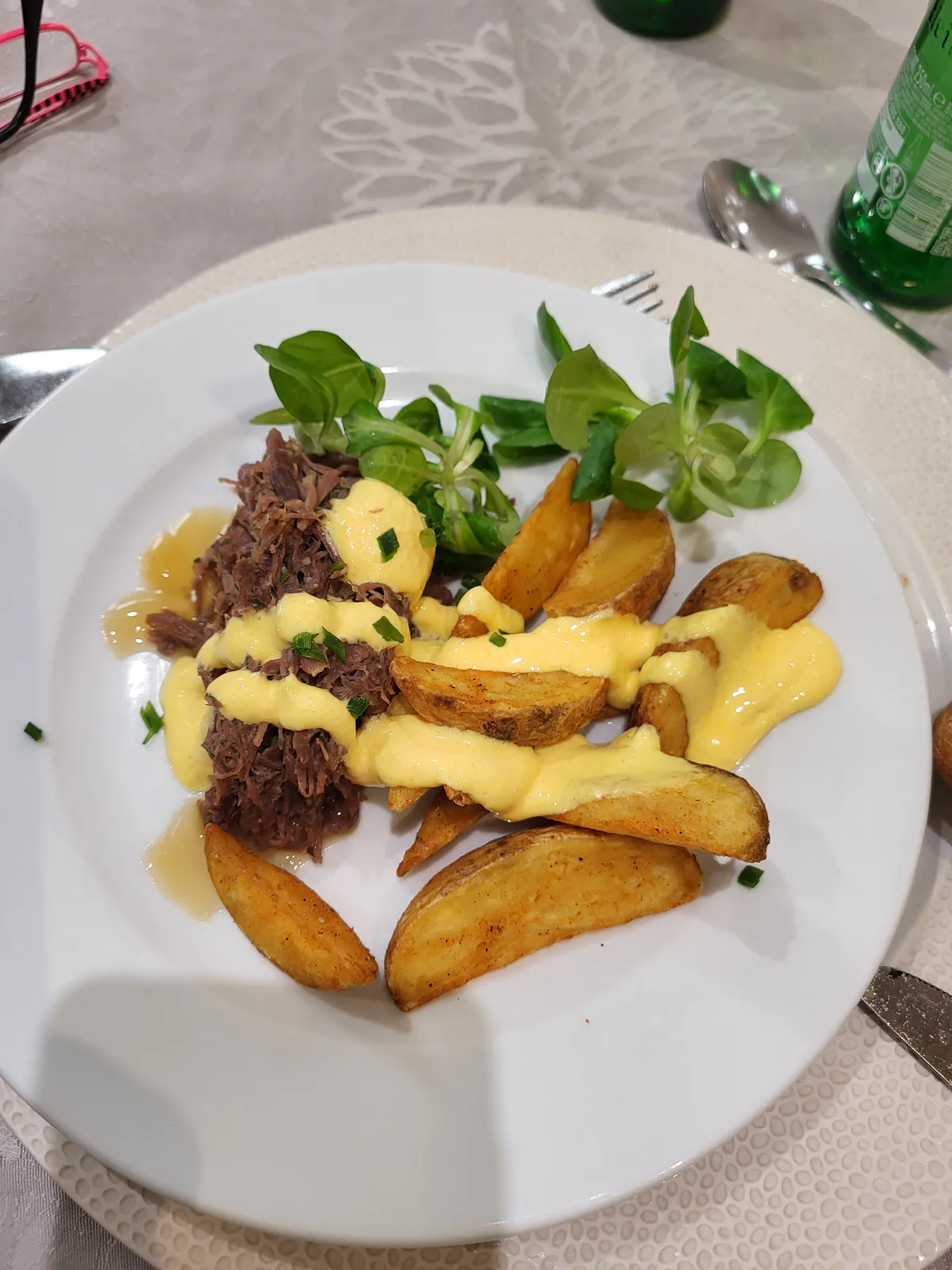 Fête de la Bière : un repas gourmand et convivial Aux Adrets 