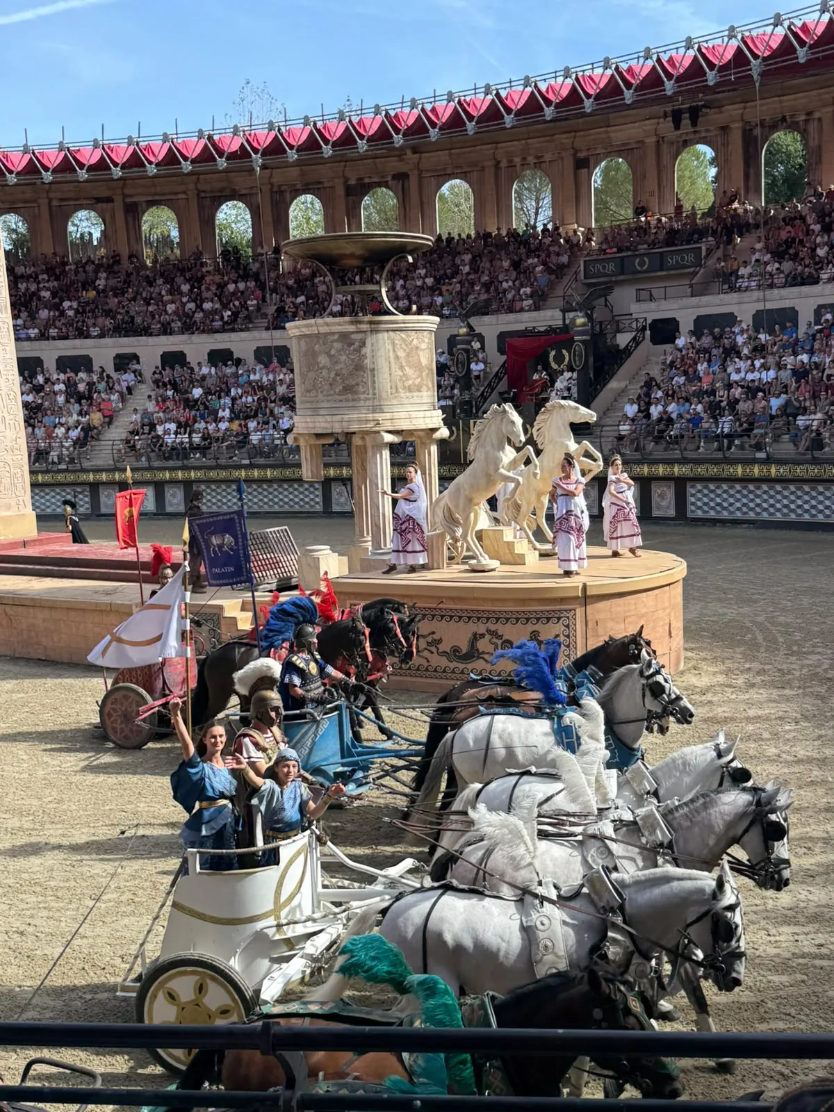  Une aventure épique au Puy du Fou ! 