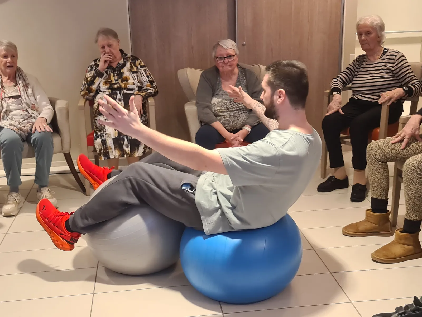 Séance de gym : travailler les muscles en douceur et en mouvement