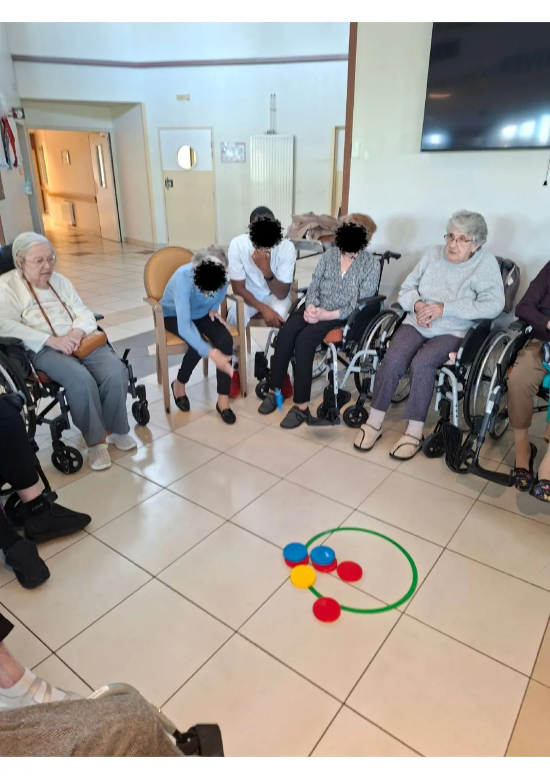 Bouger en douceur : jeux de balles et de précision