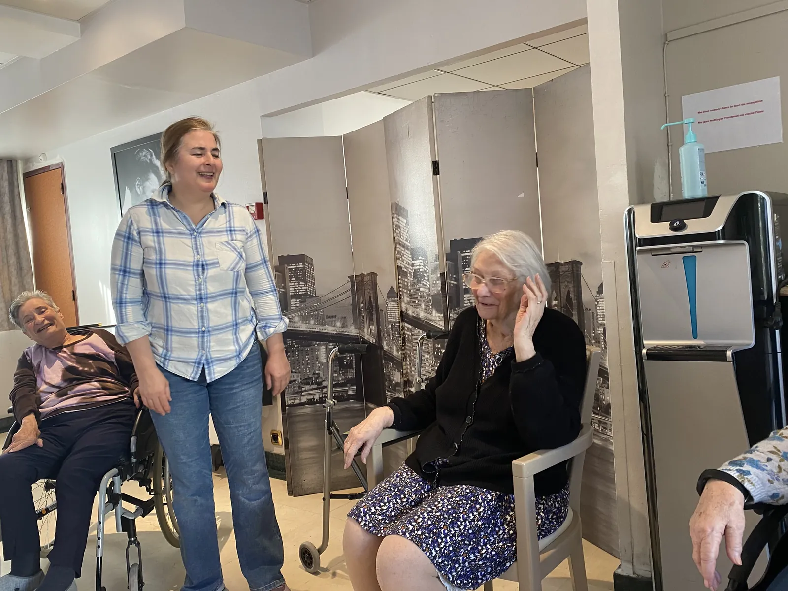 L’ATELIER D’EXPRESSION THÉÂTRALE LE MOMENTS DES FOUS RIRES
