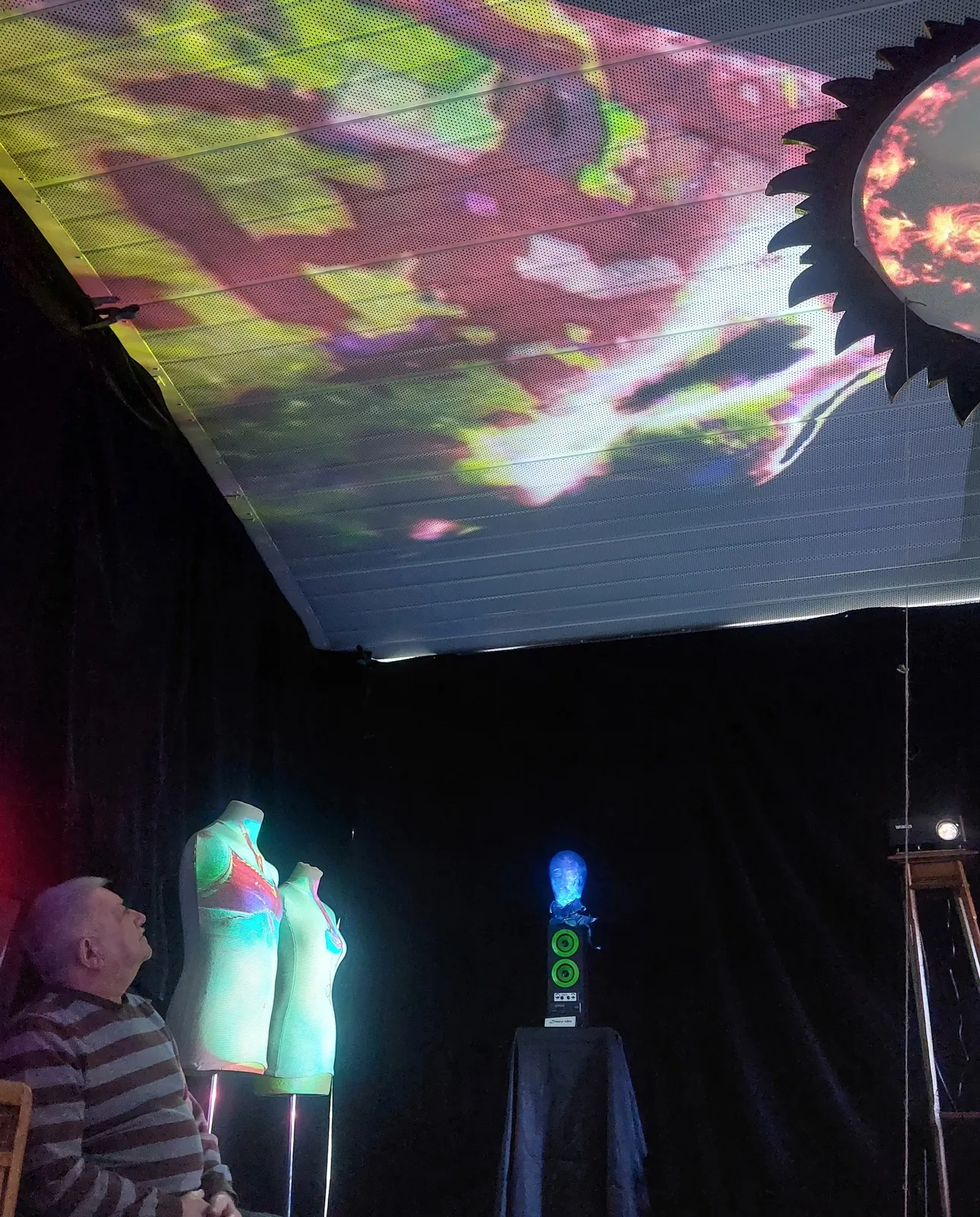 Sortie pour une Exposition d'art vidéo