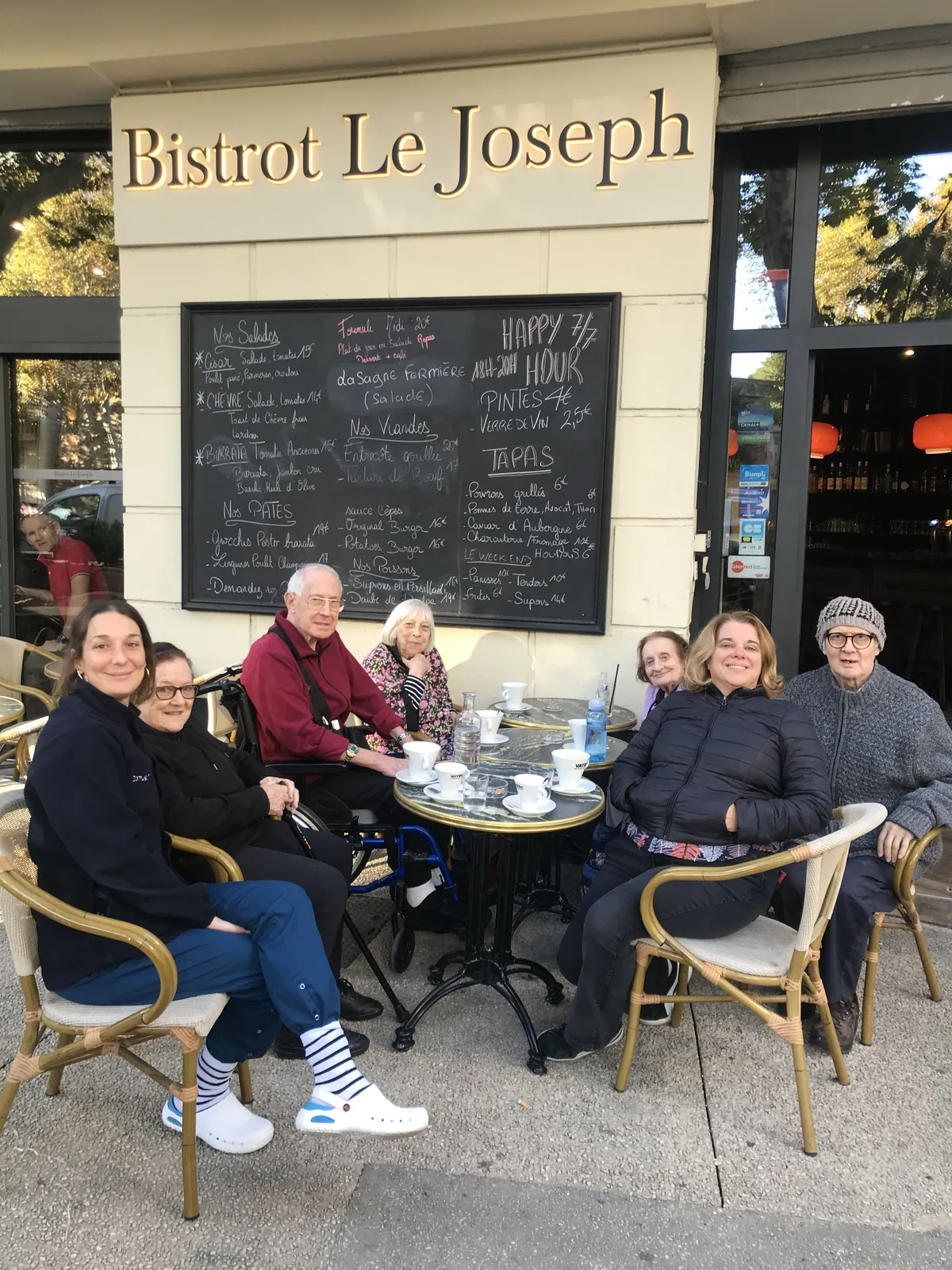 La résidence Longchamp en promenade dans le quartier !