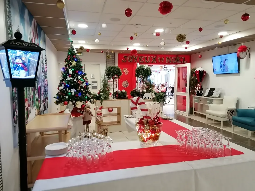 La Magie de Noël à l'EHPAD d'Esbly